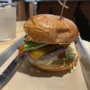 Avocado burger