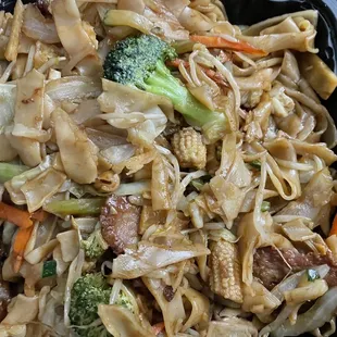 Beef chow fun