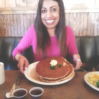 Shakila H.