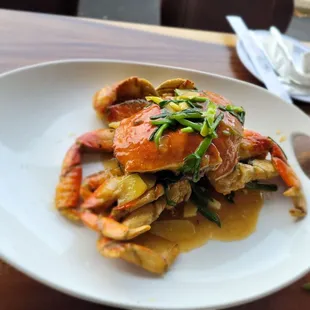 Cua xào gừng hành