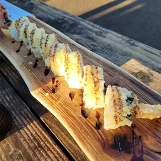 6 Pieces Shrimp Tempura Roll
