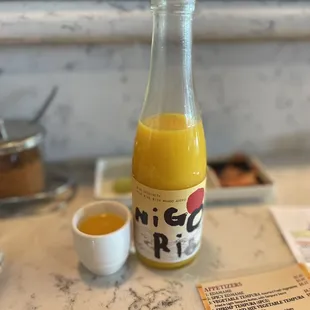 Nigiri mango sake