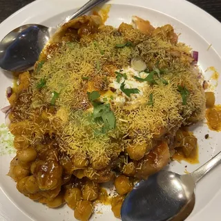 Samosa Chaat
