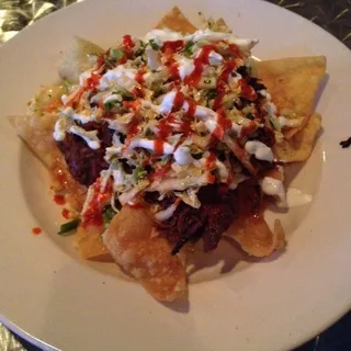 Asian BBQ Pulled Pork Nachos