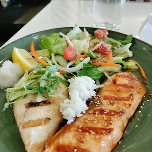 Lunch Special with Broiled Mackerel and Teriyaki Salmon. I added a lil rice lol