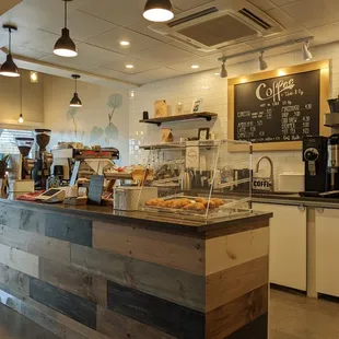 Three quarter view of bar.