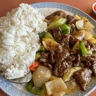 Szechuan Beef Lunch Special