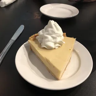 Key lime pie... excellent