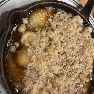 HALF PAN APPLE CRUMBLE