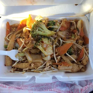 Drunken noodles on the fly!