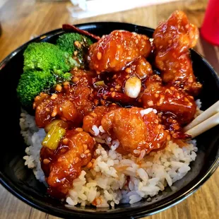 Orange Chicken rice bowl- DELICIOUS!