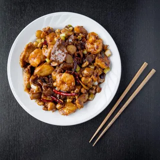 Individual Kung Pao 3 Delight