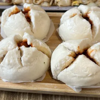 Hong Kong BBQ Bun (4)