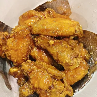 9. Sweet and Spicy Chicken Wings