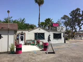 Dally -Up With Western Trends