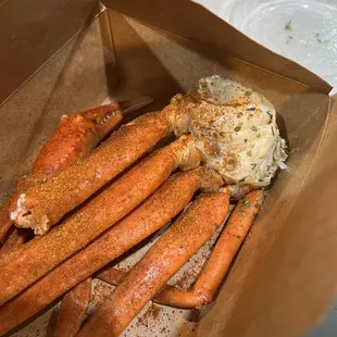Crab Leg Clusters