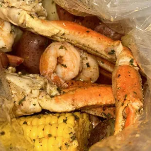 Crab boil with shrimp