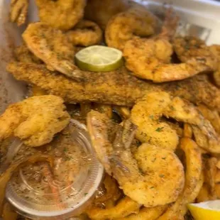 #10 fried fish and shrimp platter