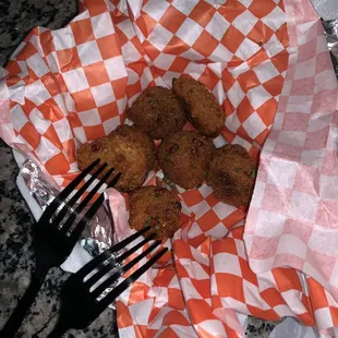 Hushpuppies