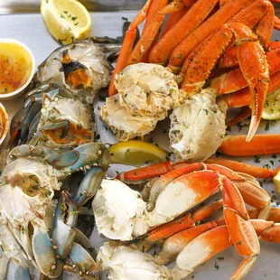 king crab legs and claws