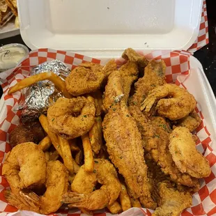 Catfish Fried Fish and Shrimp Tray