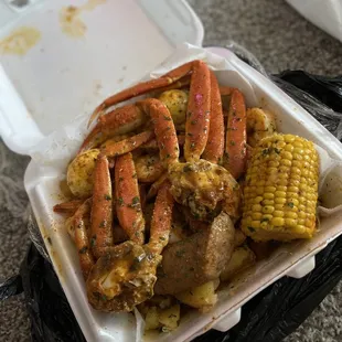 Snow Krab &amp; Shrimp Platter