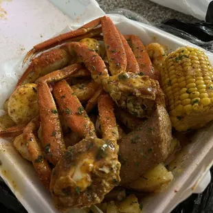 Crab and Snow Krab &amp; Shrimp Platter