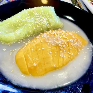 Mango sticky rice