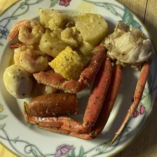 Hers.  I had a leaf lettuce/pear salad with mine.