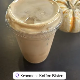 Iced vanilla latte