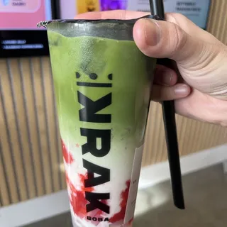 Strawberry Matcha Latte (Large)