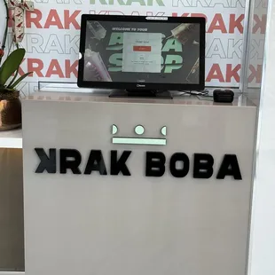 Self serve kiosk
