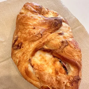 Ham and cheese croissant