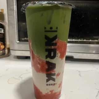 Strawberry Matcha Latte (Large)