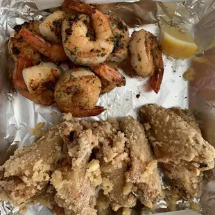 8 Blackened shrimp and 6 wings platter. I got garlic parmesan. They were very crispy!