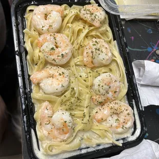 shrimp alfredo