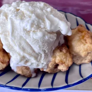 Fried banana with vanilla ice cream