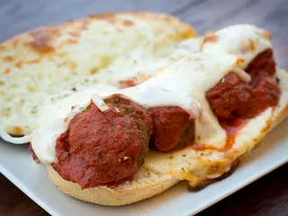 Kraus' Pizza of Navarre