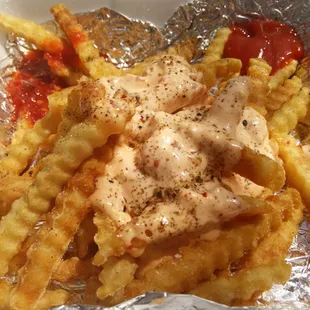 Fries with aioli