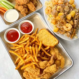 8 fried shrimp basket, plain wings, hawaiian style fried rice