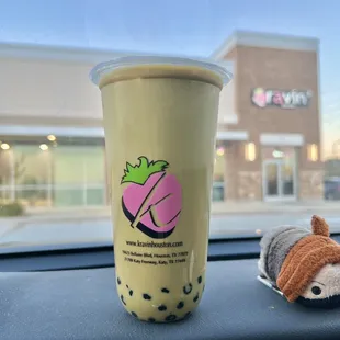 matcha milk tea, reg sugar, less ice, boba