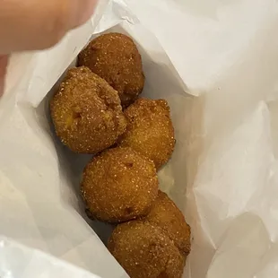 6 Piece Hushpuppies