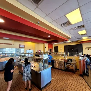 people in a krazy buffet