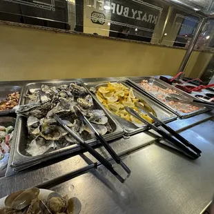 oysters and mussels, interior