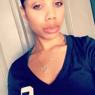 Nikki R.