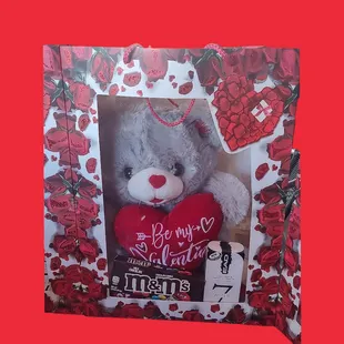 Gift Bags 
Come in a creat a gift bag with some of our Candy Favorites