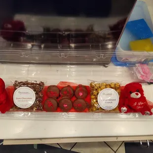 Chocolate Covered Oreos