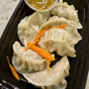 Chicken momos