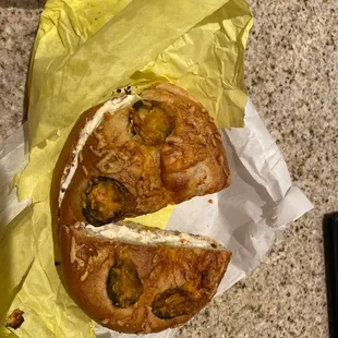 Jalapeño/cheddar bagel with regular cream cheese.