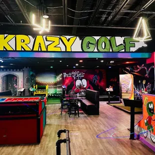 Inside Krazy Golf